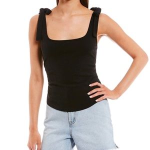 ✨4 for $20✨CV Chelsea Violet Tie Shoulder Ruched Side Tank Top